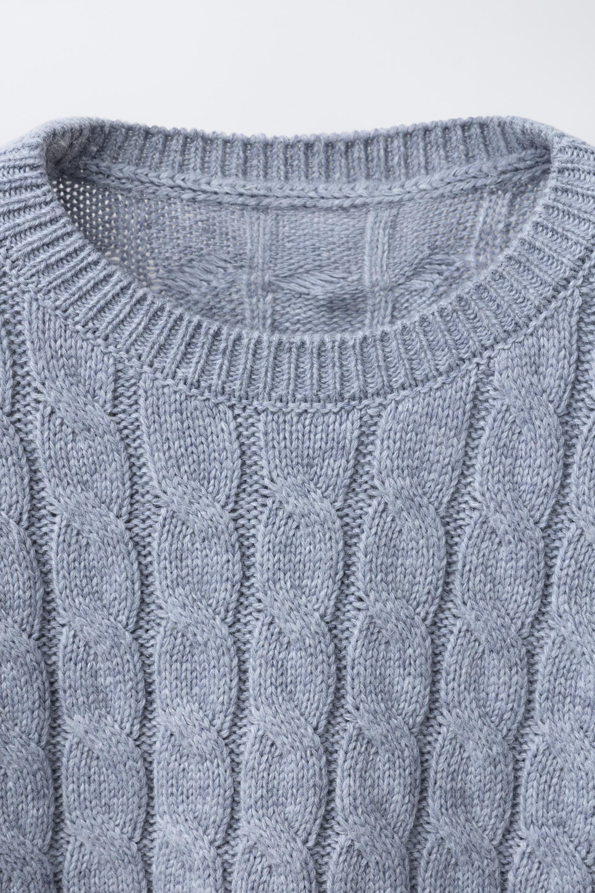 CABLE KNIT JUMPER